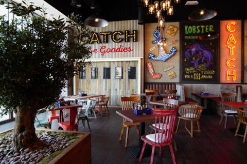 Catch22 the beach 02