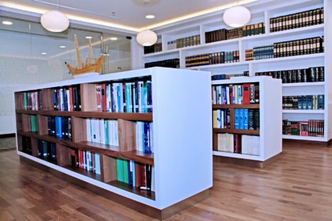 Al tamimi head office sharjah 08