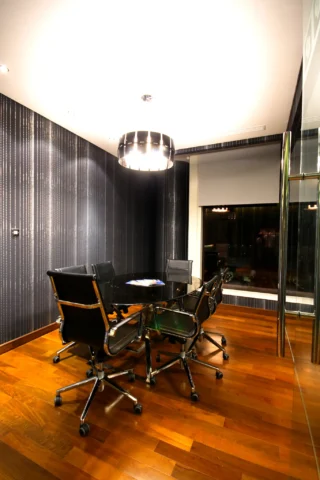 Coldwell banker office onyx tower 05