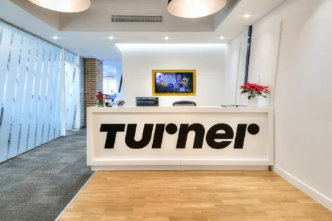 Turner office dubai media city 01